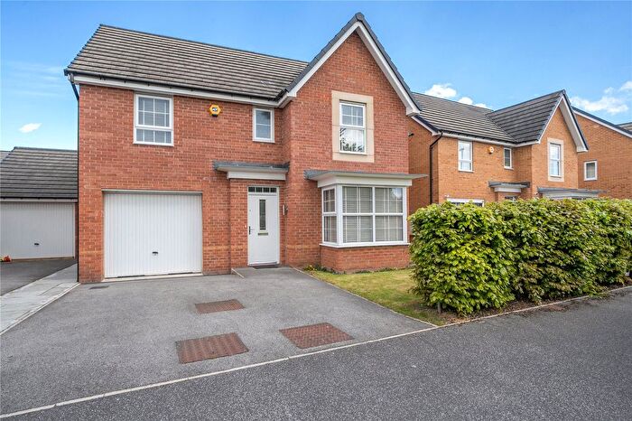 4 Bedroom Detached House For Sale In Oswalds Green, Methley, Leeds, West Yorkshire, LS26