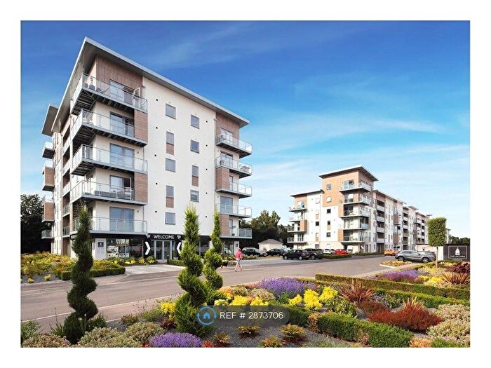 2 Bedroom Flat To Rent In Wallingford Way, Maidenhead, SL6