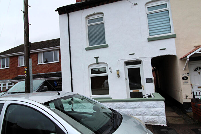 3 Bedroom Terraced House To Rent In School Street, Church Gresley, DE11