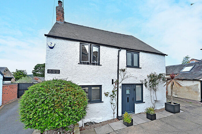 2 Bedroom Cottage For Sale In Church Street, Kilburn, DE56