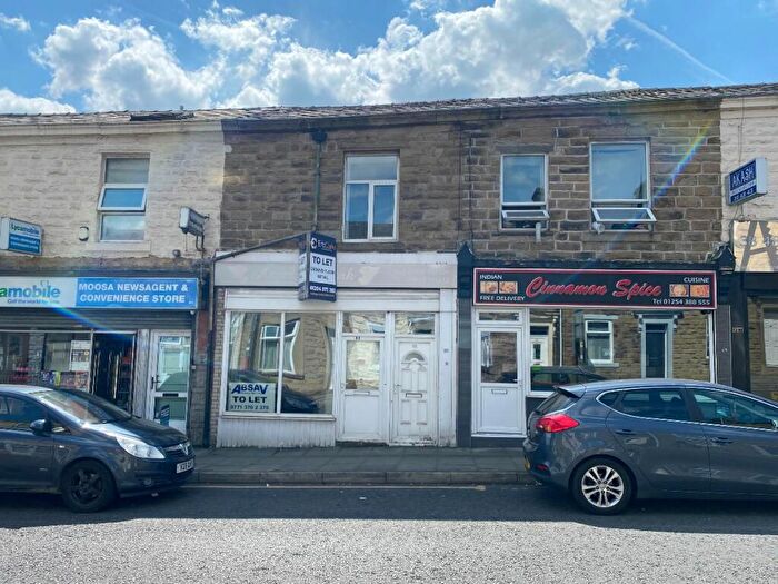 1 Bedroom Flat To Rent In A Whalley Road, Accrington, BB5