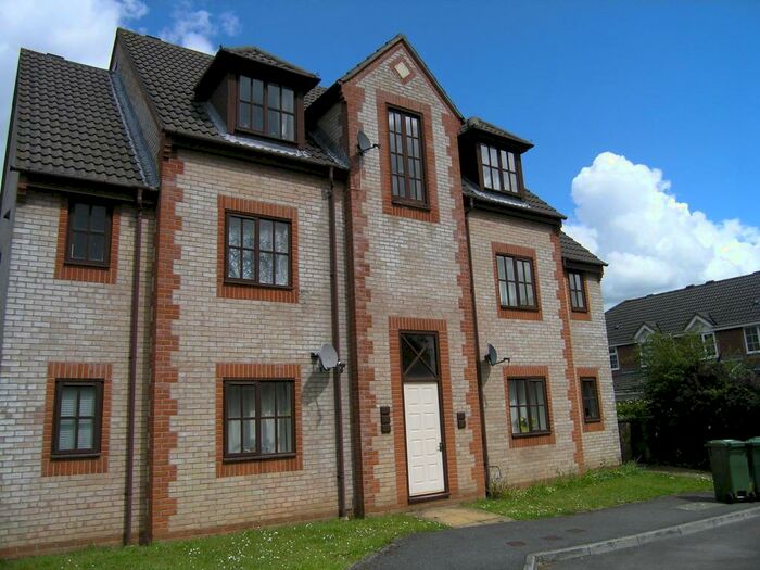 1 Bedroom Apartment To Rent In Lansdown Grove, Chippenham, SN15