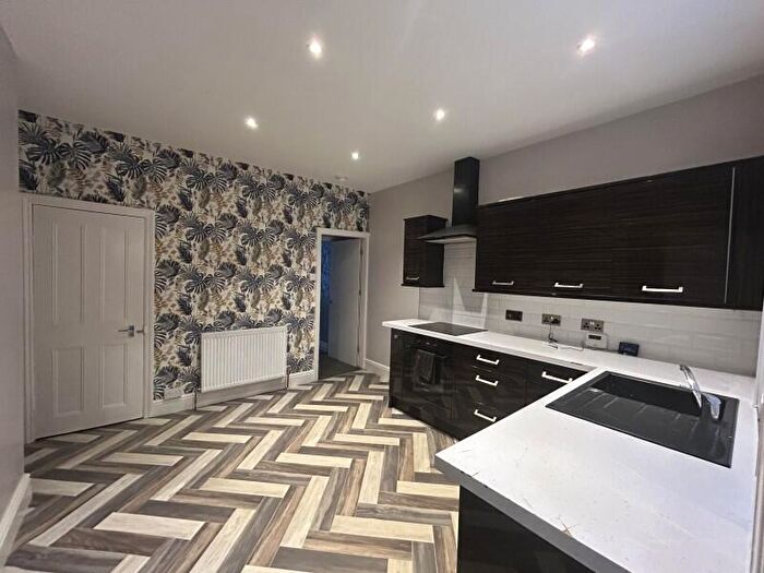 3 Bedroom Terraced House To Rent In Nowell Place, Harehills, LS9