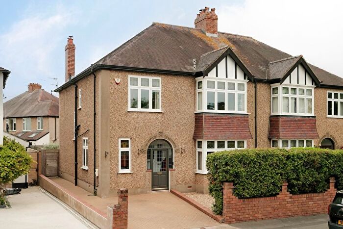 4 Bedroom Semi-detached House For Sale In Coombe Lane, Bristol, BS9