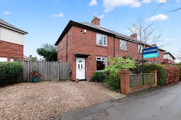 2 Bedroom Semi Detached House For Sale In Fifth Avenue, York, YO31