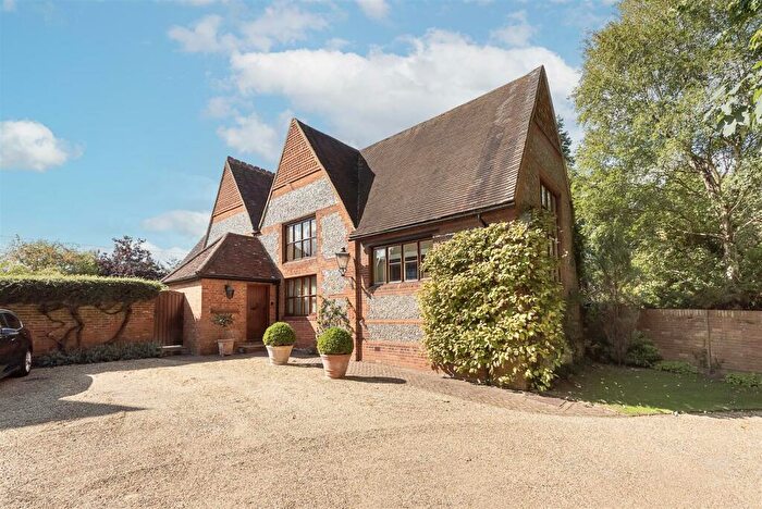 3 Bedroom House For Sale In Wendover, HP22