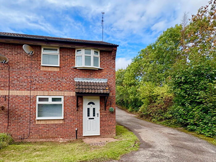3 Bedroom End Of Terrace House For Sale In Madden Place, Rugby, CV22