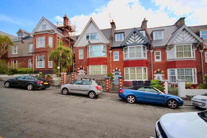 2 Bedroom Flat To Rent In Morgan Avenue, Torquay, TQ2