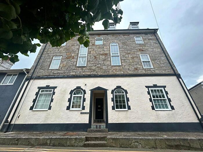 4 Bedroom Flat For Sale In Steeple Lane, Beaumaris, Isle Of Anglesey, LL58