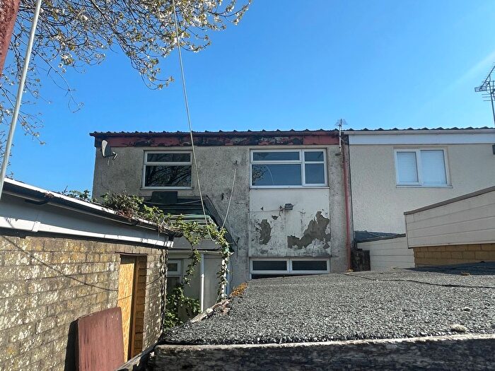 Semi-Detached House For Sale In Coed-Y-Gores, Llanedeyrn, Cardiff, South Wales, CF23
