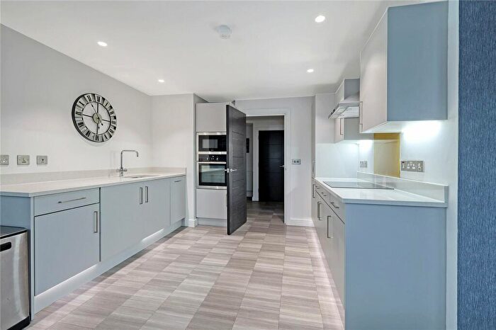 2 Bedroom Apartment To Rent In Stock Road, Billericay, Essex, CM12