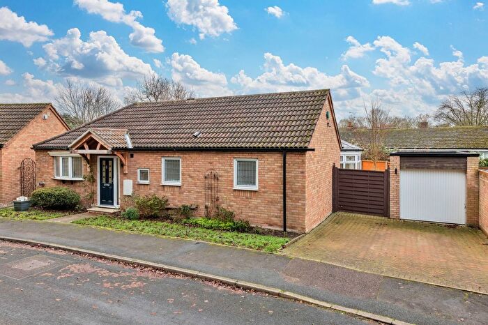 3 Bedroom Detached Bungalow For Sale In Ryecroft Lane, Fowlmere, SG8