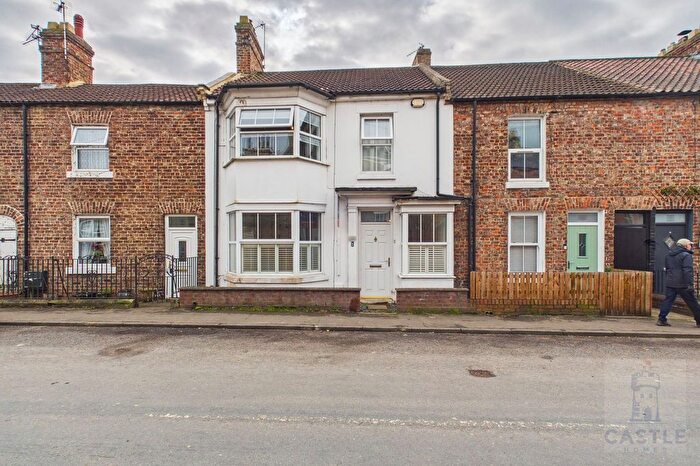 3 Bedroom Terraced House For Sale In Hurworth Road, Hurworth Place, DL2
