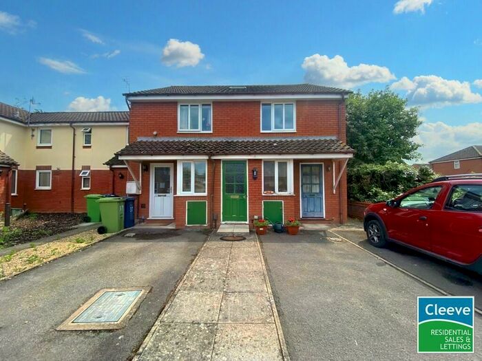 1 Bedroom Flat To Rent In Abbots Mews, Bishops Cleeve, GL52