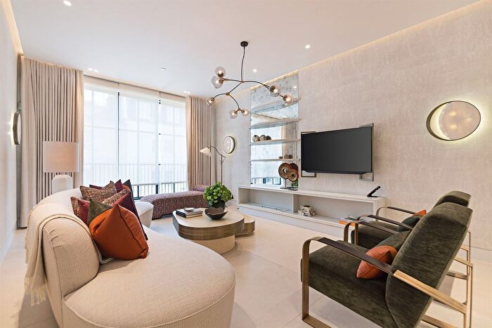 3 Bedroom Property To Rent In Donne Place, London, SW3