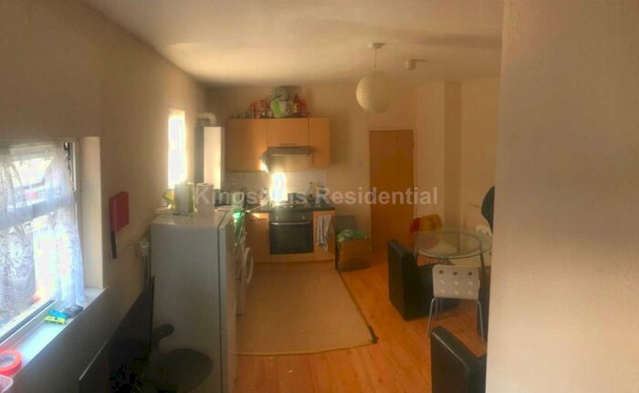 2 Bedroom Flat To Rent In Claude Road, Roath, Cardiff, CF24