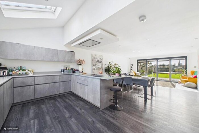 5 Bedroom Detached House For Sale In Mill Lane, Bluntisham, Huntingdon, PE28