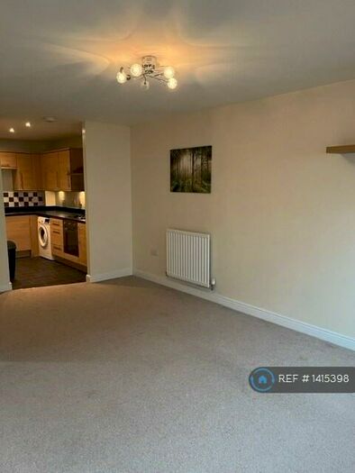 2 Bedroom Flat To Rent In Top Fair Furlong, Redhouse Park, Milton Keynes, MK14