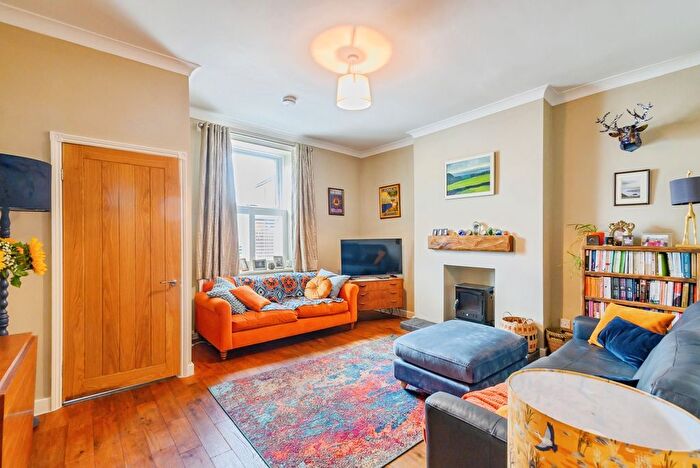 2 Bedroom End Terrace House For Sale In Earl Road, Ramsbottom, Bury, Greater Manchester, BL0