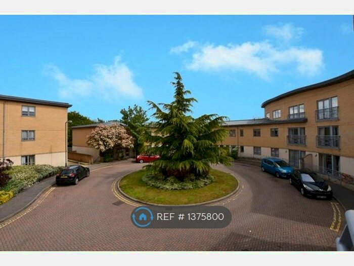 2 Bedroom Flat To Rent In Roberts House, Harrow, HA1