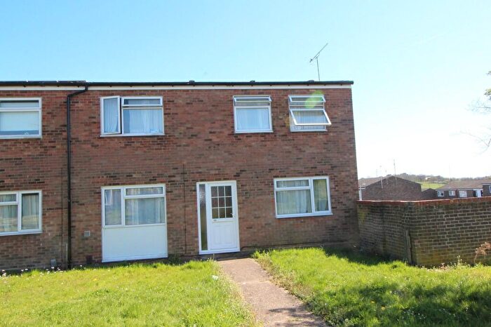 3 Bedroom End Of Terrace House To Rent In Ferdinand Walk, Colchester, CO4