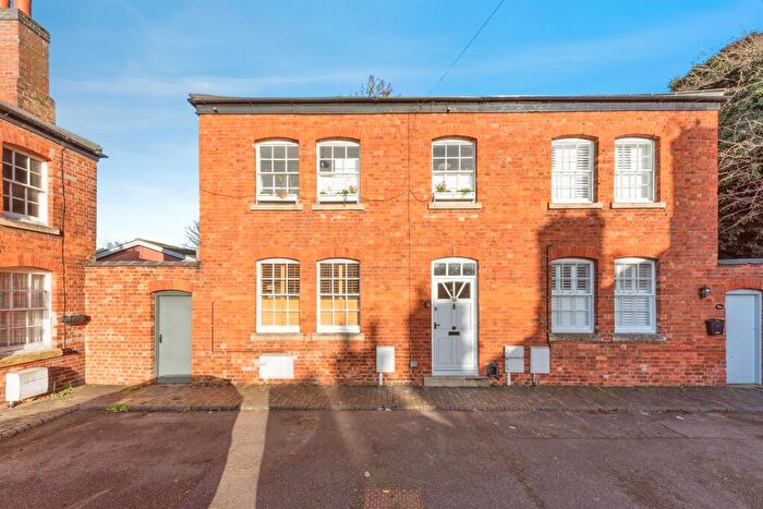 2 Bedroom Semi-Detached House For Sale In Barrack Square, Grantham, NG31