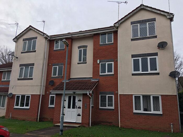 2 Bedroom Apartment To Rent In The Carousels, Burton Upon Trent, DE14