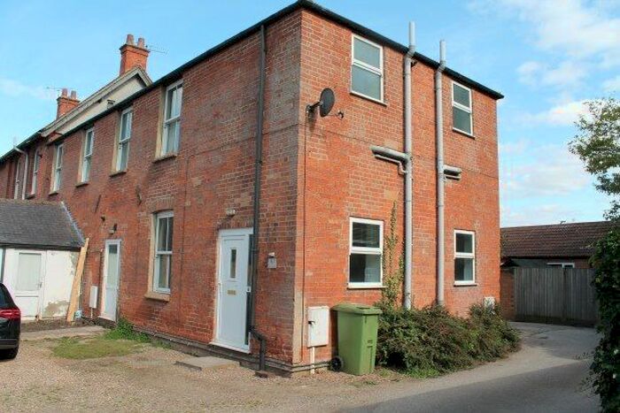 1 Bedroom Property To Rent In Southwell Road, Lowdham, Nottingham, NG14