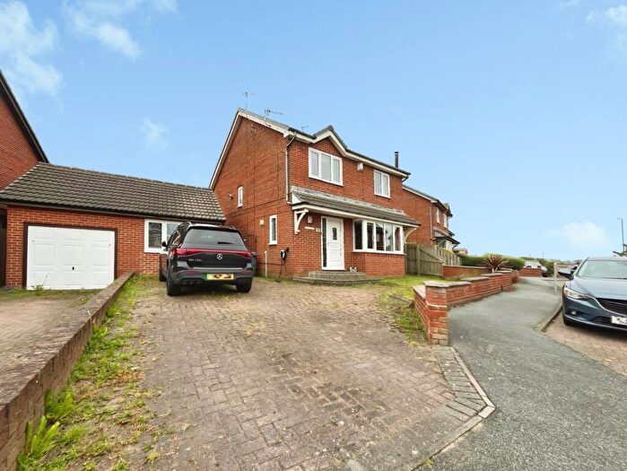 3 Bedroom Detached House For Sale In Suffolk Gardens, South Shields, South Tyneside, NE34