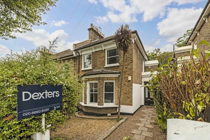 5 Bedroom Semi-Detached House To Rent In Harefield Road, London, SE4