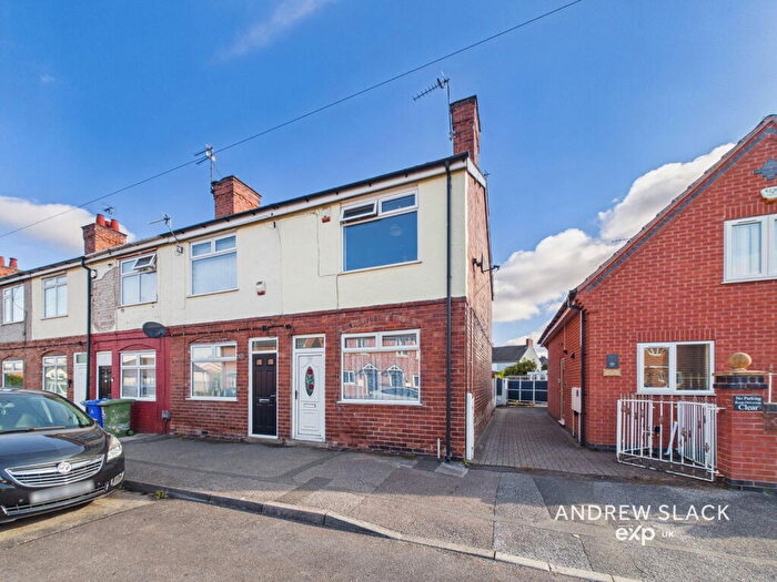 2 Bedroom End Of Terrace House For Sale In Longden Terrace, Warsop, Mansfield, NG20