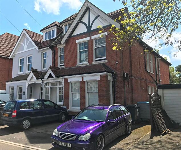 1 Bedroom Flat For Sale In St Johns Road, Bournemouth, BH5