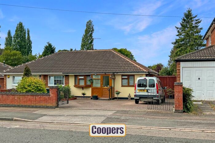 2 Bedroom Semi-Detached Bungalow For Sale In Cubbington Road, Hall Green, CV6