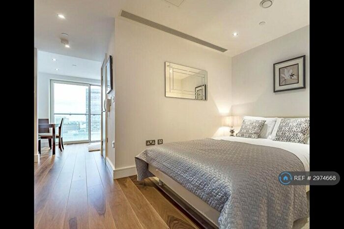 Studio To Rent In Talisman Tower, London, E14
