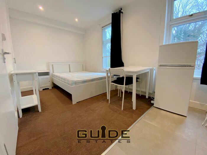 Studio To Rent In Spring Grove Road, Hounslow, TW3