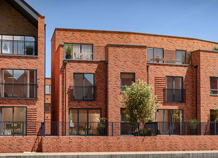 3 Bedroom Terraced House For Sale In Northgate Street, Leicester, LE3