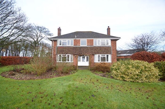 4 Bedroom Detached House To Rent In Flixton, Scarborough, YO11