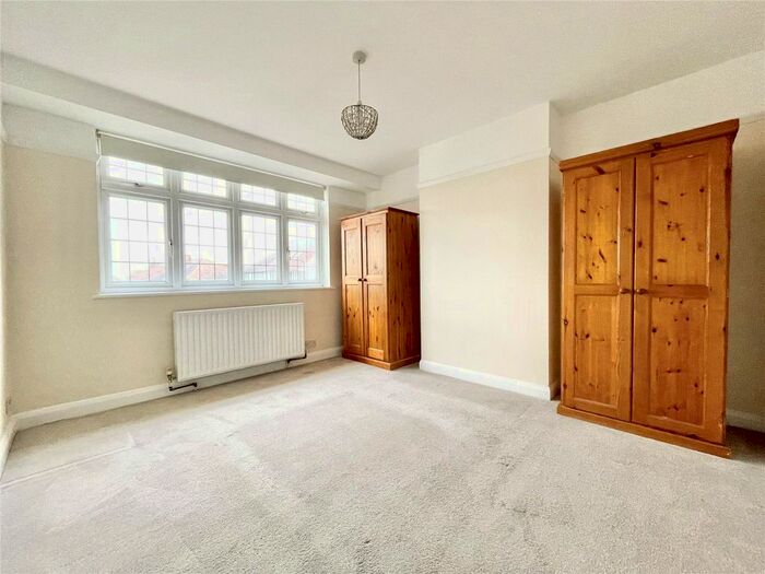 3 Bedroom Semi-Detached House To Rent In Penn Close, Greenford, UB6
