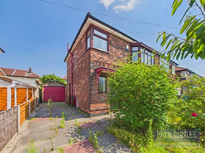 3 Bedroom Semi-Detached House For Sale In Newcroft Crescent, Urmston, Trafford, M41