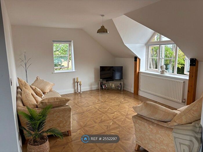 2 Bedroom Flat To Rent In Barton In The Beans, Barton In The Beans, CV13