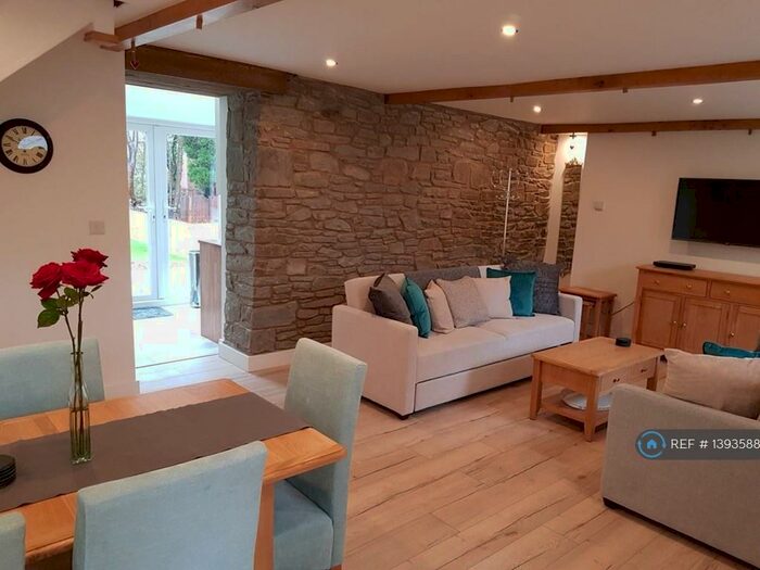 3 Bedroom Terraced House To Rent In Taff Terrace, Treorchy, CF42