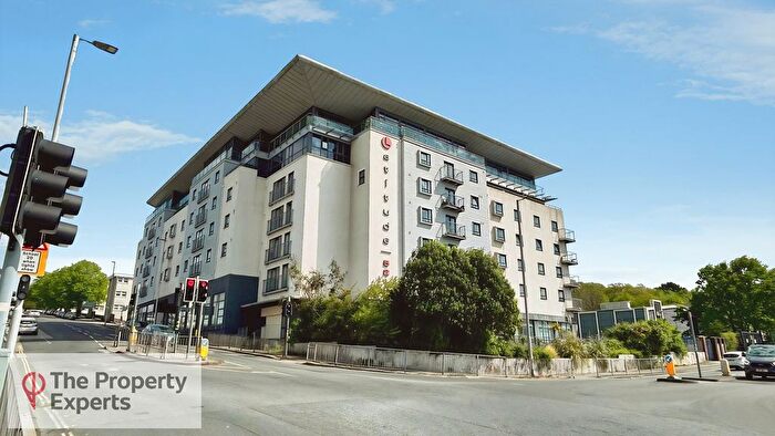 2 Bedroom Flat For Sale In Albert Road, Devon, PL2