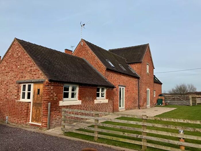 3 Bedroom Barn Conversion To Rent In London Road, Stafford, ST18