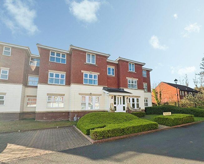 2 Bedroom Apartment For Sale In Belvedere Gardens, Benton, NE12