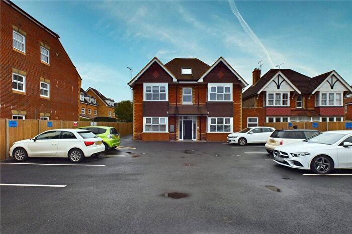 2 Bedroom Apartment To Rent In Church Road, Horley, Surrey, RH6