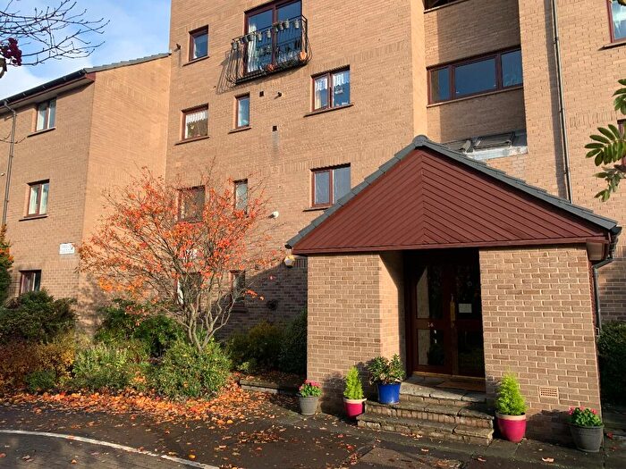 2 Bedroom Flat To Rent In East Parkside, Newington, Edinburgh, EH16