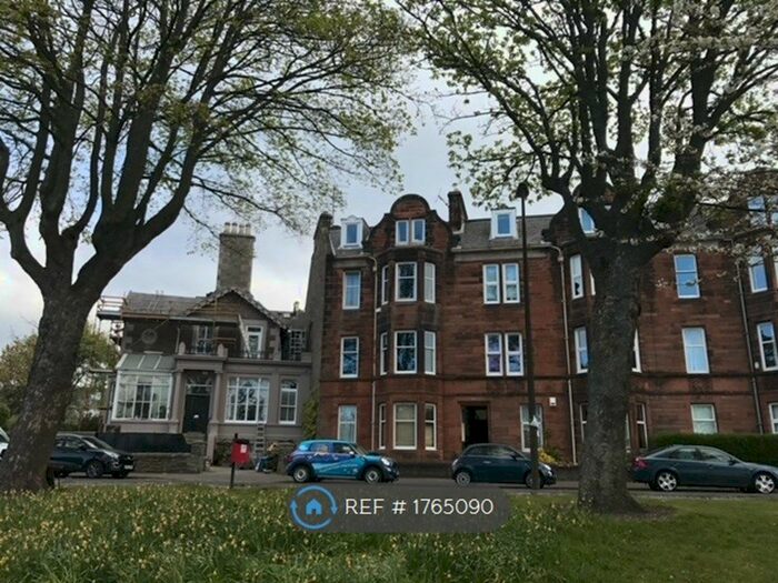 2 Bedroom Flat To Rent In Magdalen Yard Road, Dundee, DD2