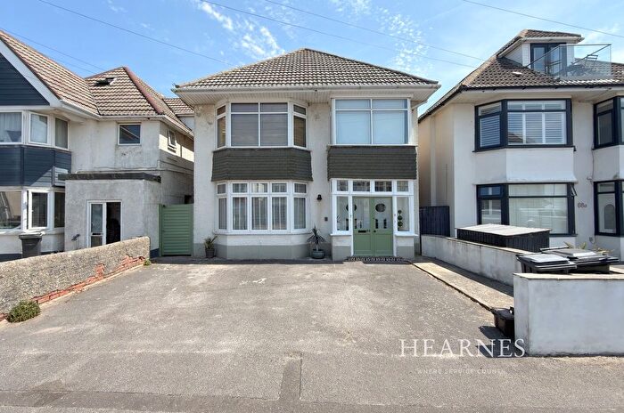 2 Bedroom Flat For Sale In Seaward Avenue, Southbourne, Bournemouth, BH6