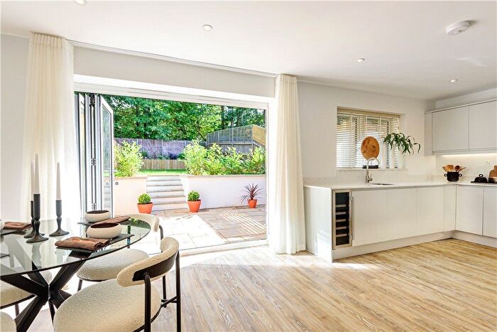 3 Bedroom End Terrace House To Rent In Armstrong Close, Halstead, Sevenoaks, TN14