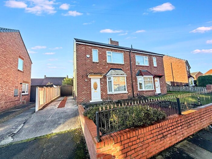 2 Bedroom Semi Detached House For Sale In Wright Drive, Dudley, Cramlington, NE23